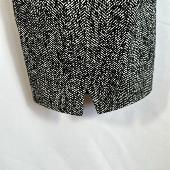 Tribal Grey & Black Cropped Pants - Picture 6 of 7